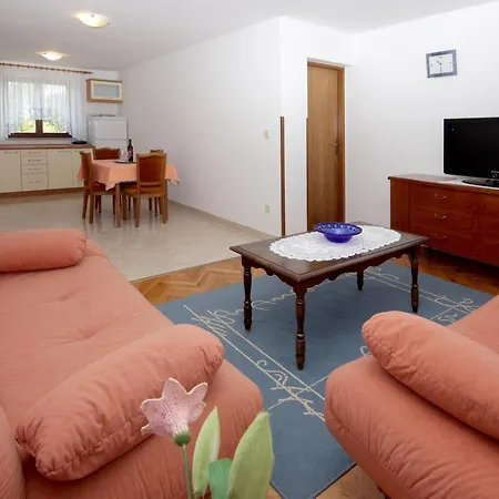 Apartment Solman Apartman