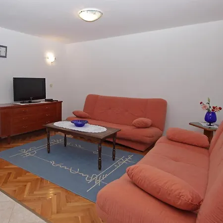 Apartment Solman Apartman