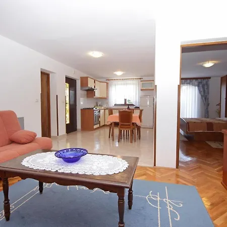 Apartment Solman Apartman